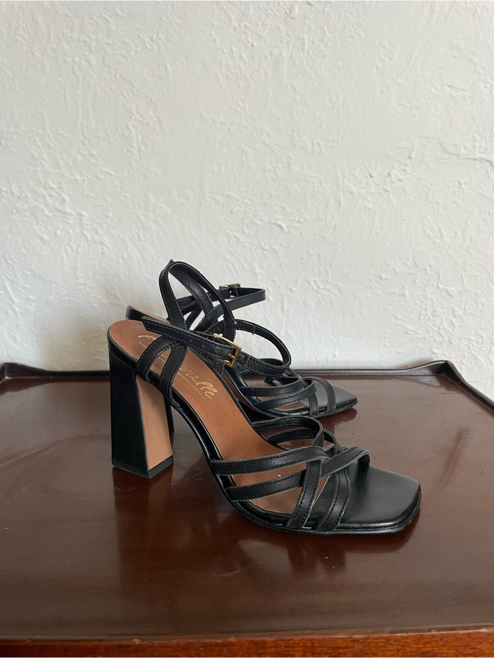 L’Intervalle Black Strappy Block Heel Sandals
